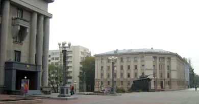 Почему в Беларуси отмечают День танкистов, а не День танкиста